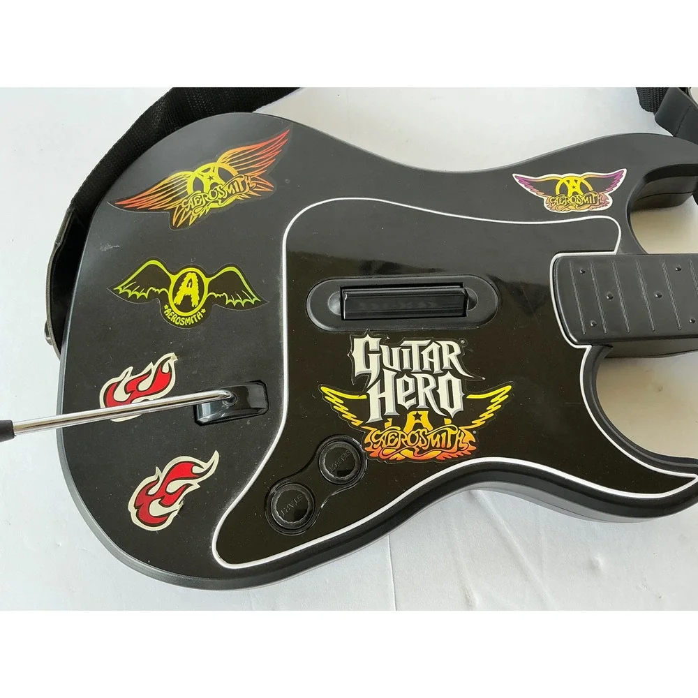 Kramer Guitar Hero Aerosmith As-is Wireless‎ PS2 Black Striker Gaming Guitar